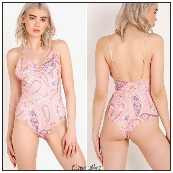 NWT Spell & The Gypsy City Lights Bodysuit Peach Size Large - Picture 6 of 9